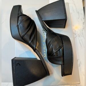 Circus by Sam Edelman “Marianna”
Women's Chunky Mules  Black: 7M